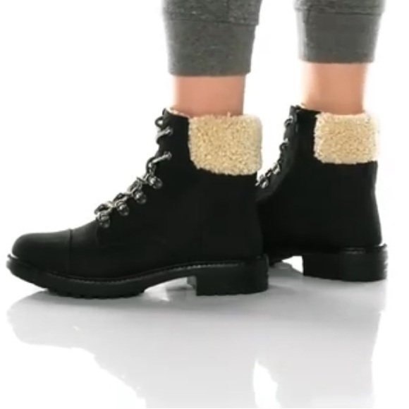 Report Neema Faux Sherpa Black Combat Hiking Boots Size 9 - Picture 3 of 8